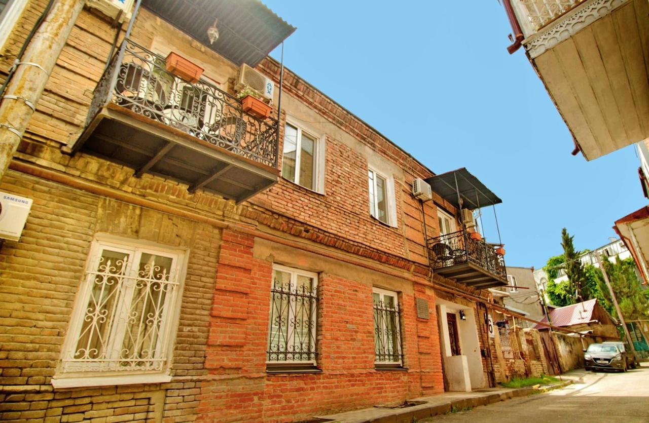 Hôtel Old Tbilisi Gate Extérieur photo